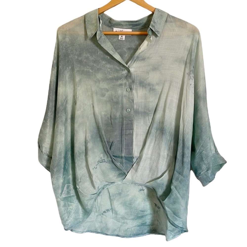 Super cute tie dyed blouse